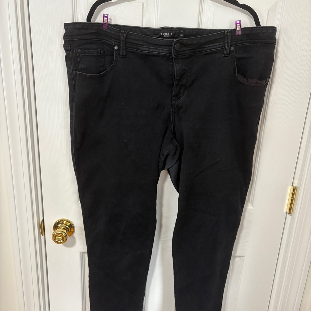Torrid Women's Black Midrise Jeans